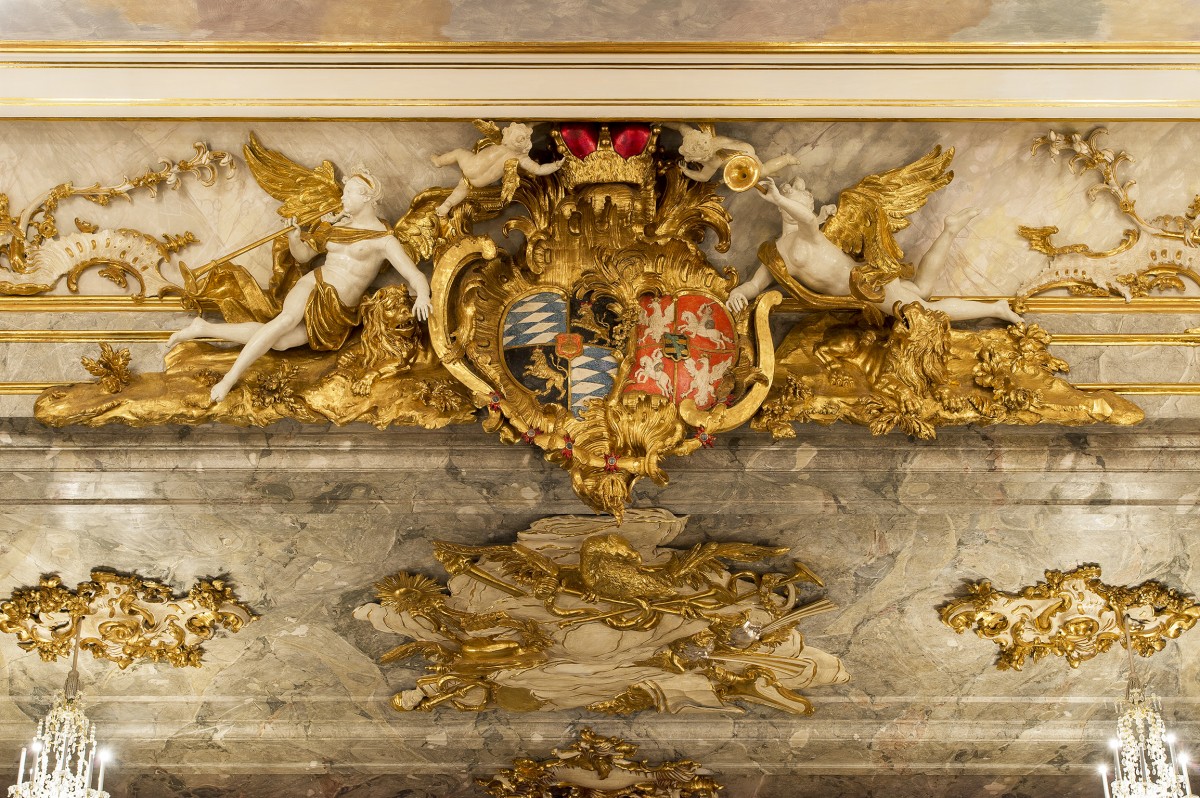 The decoration of the Cuvillié Theatre, Munich photo Bavarian State Office of Monuments and Sites Michael Forstner 05.2018