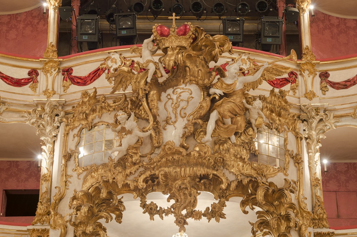 The decoration of the Cuvillié Theatre, Munich photo Bavarian State Office of Monuments and Sites Michael Forstner 05.2018