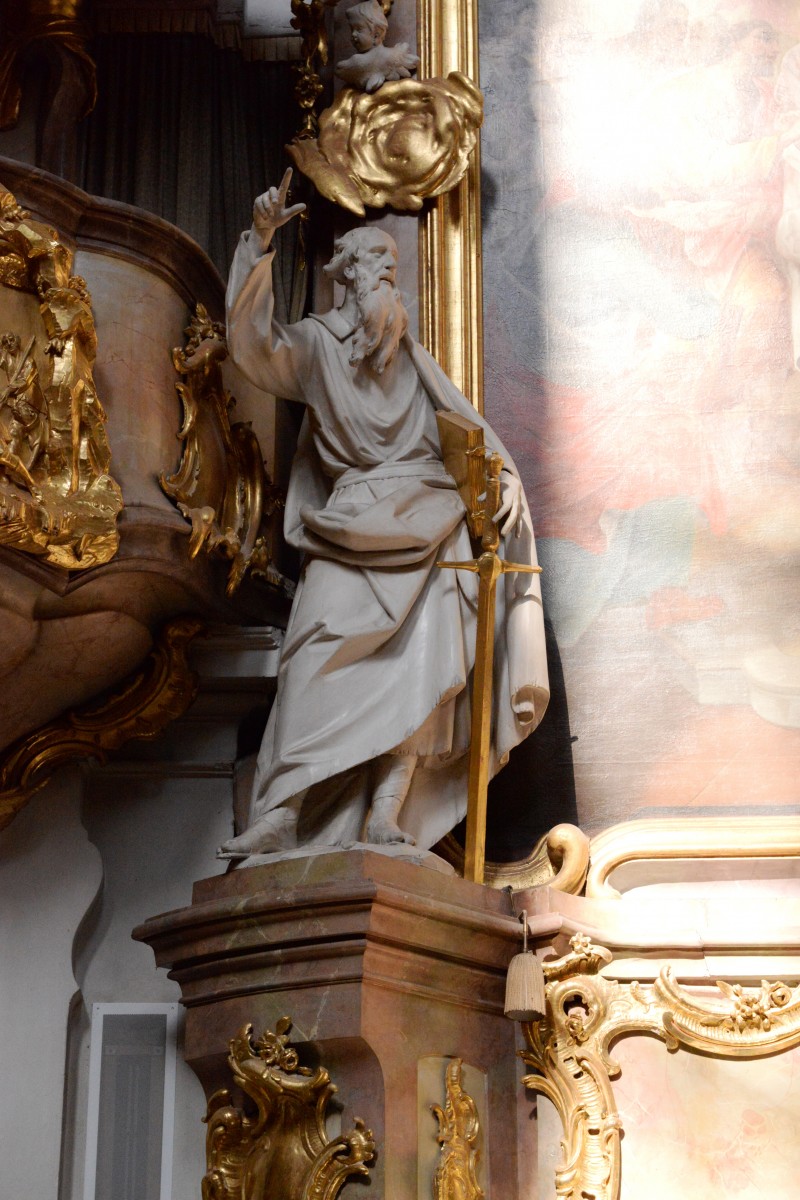 Left side altar of the apostles in the Benedictine Abbey, Parish and Pilgrimage Church in Ettal (Bavarian State Department of Monuments and Sites, photo by Martin Mannewitz, 2018)