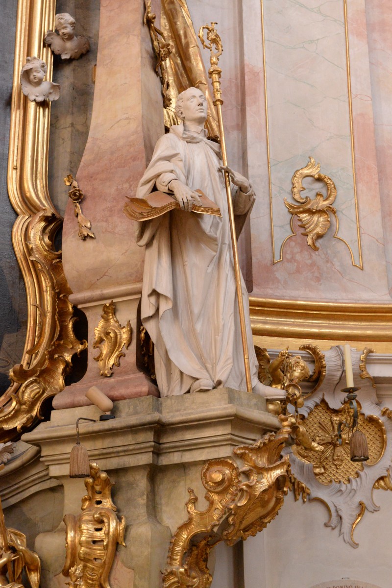 Right side altar St Benedict in the Benedictine Abbey-, Parish- and Pilgrimage Church of St Mary in Ettal (Bavarian State Department of Monuments and Sites, photo by Martin Mannewitz, 2018)