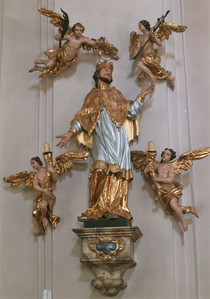 The sculpture of St John of Nepomuk, parish church, Anger (photo by Diocesan Museum Graz, 2005)