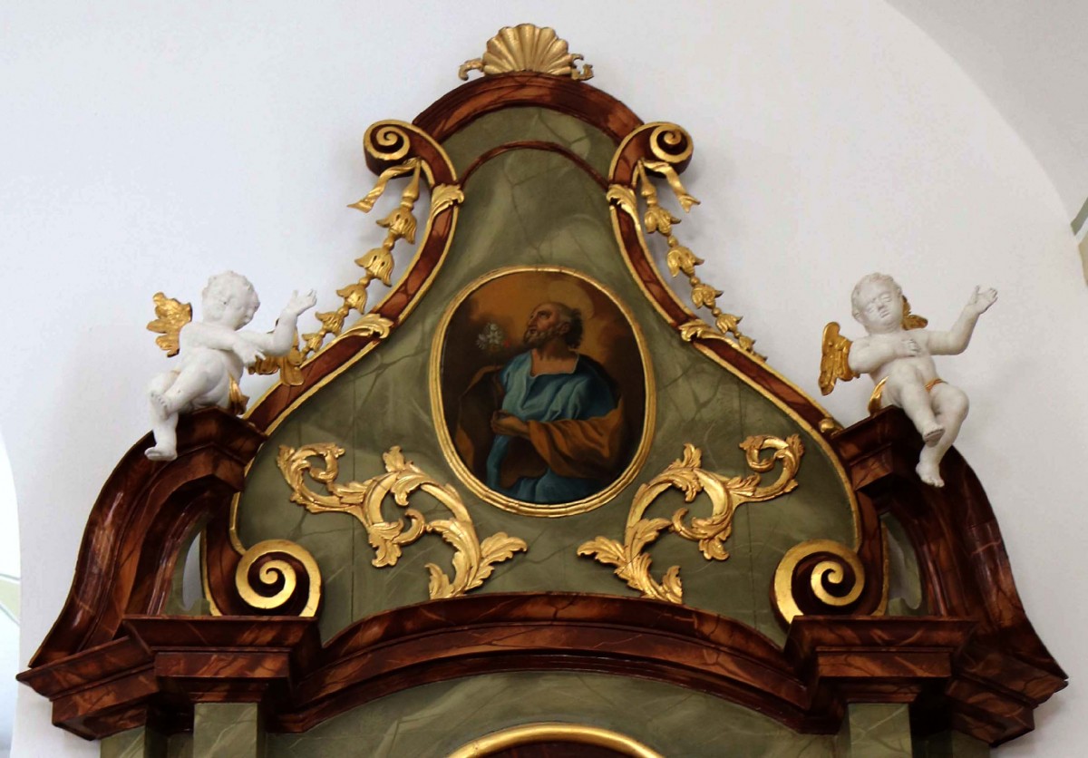 The aedicula on the right side altar (photo by Julia Strobl, 2018)