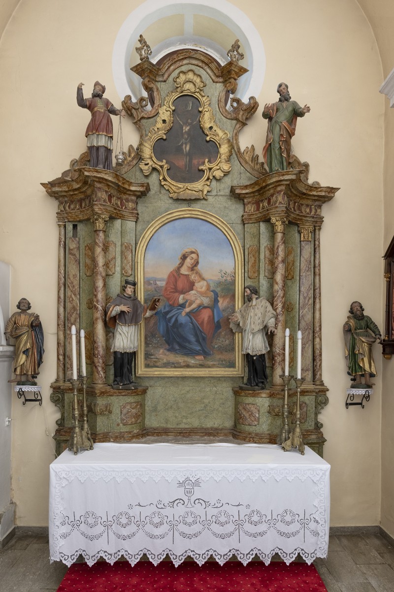 The altar of Our Lady in Vugrovec (Croatian Conservation Institute Photo Archive, photo by Goran Tomljenović, 2019)